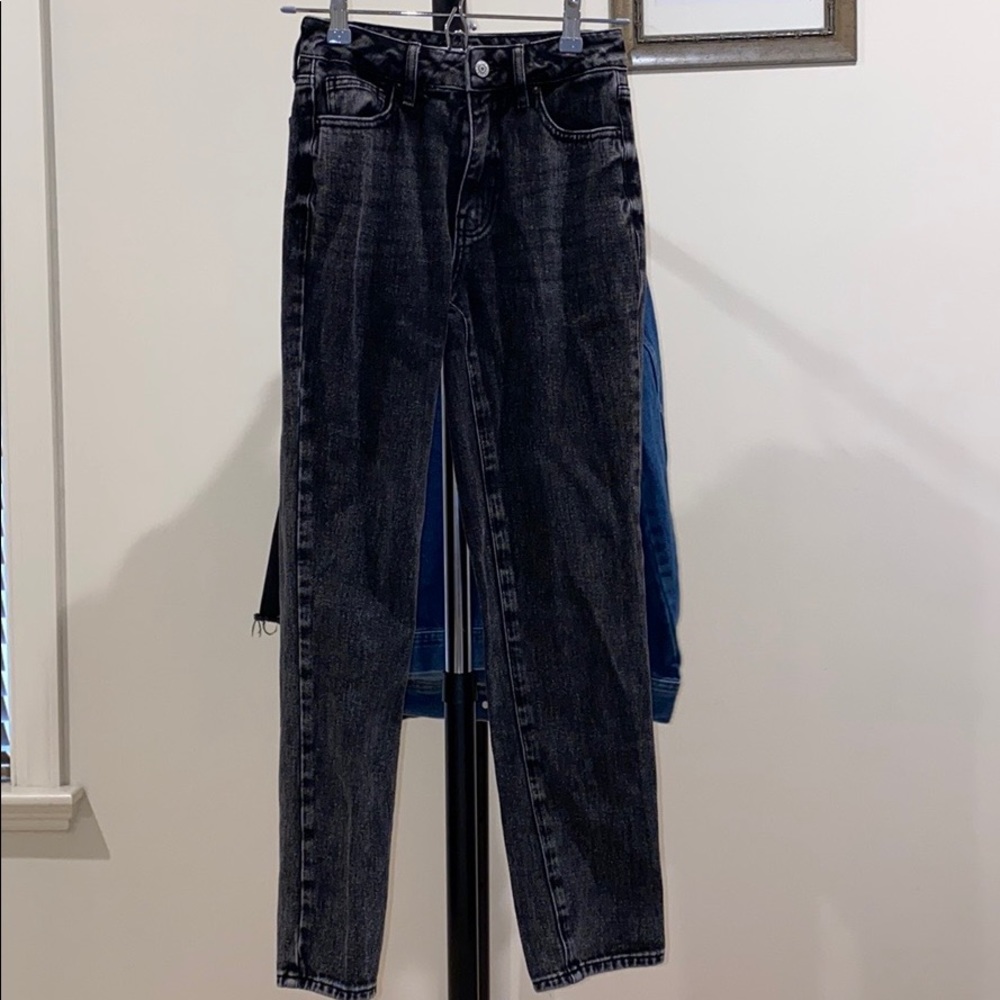 mom jeans